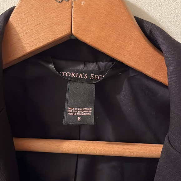 Black Blazer/Suit Jacket by Victoria’s Secret - Picture 3 of 5